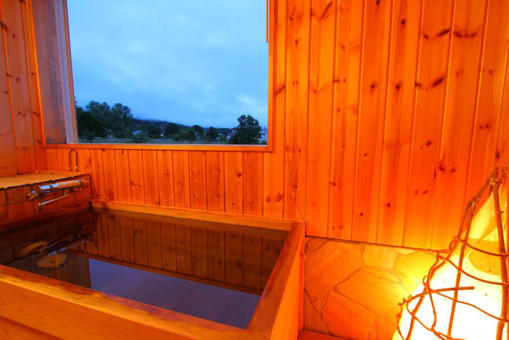 Funny Inn Hakuba Exterior foto